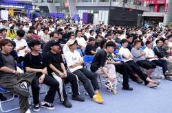 大湾区電(diàn)竞迷再聚万江，LOL峡谷传奇观赛派对落幕(mù)