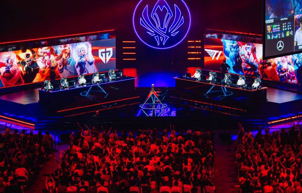 LOL电竞赛事会继续保持免费观看！