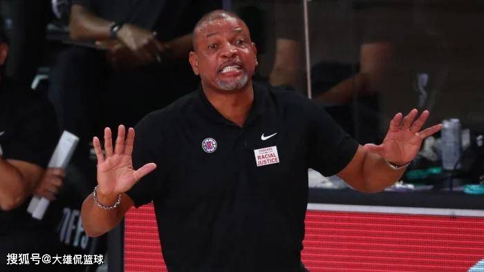 前总冠军球员：快船当年崩塌，主要是里弗斯利用特权，为儿子谋利