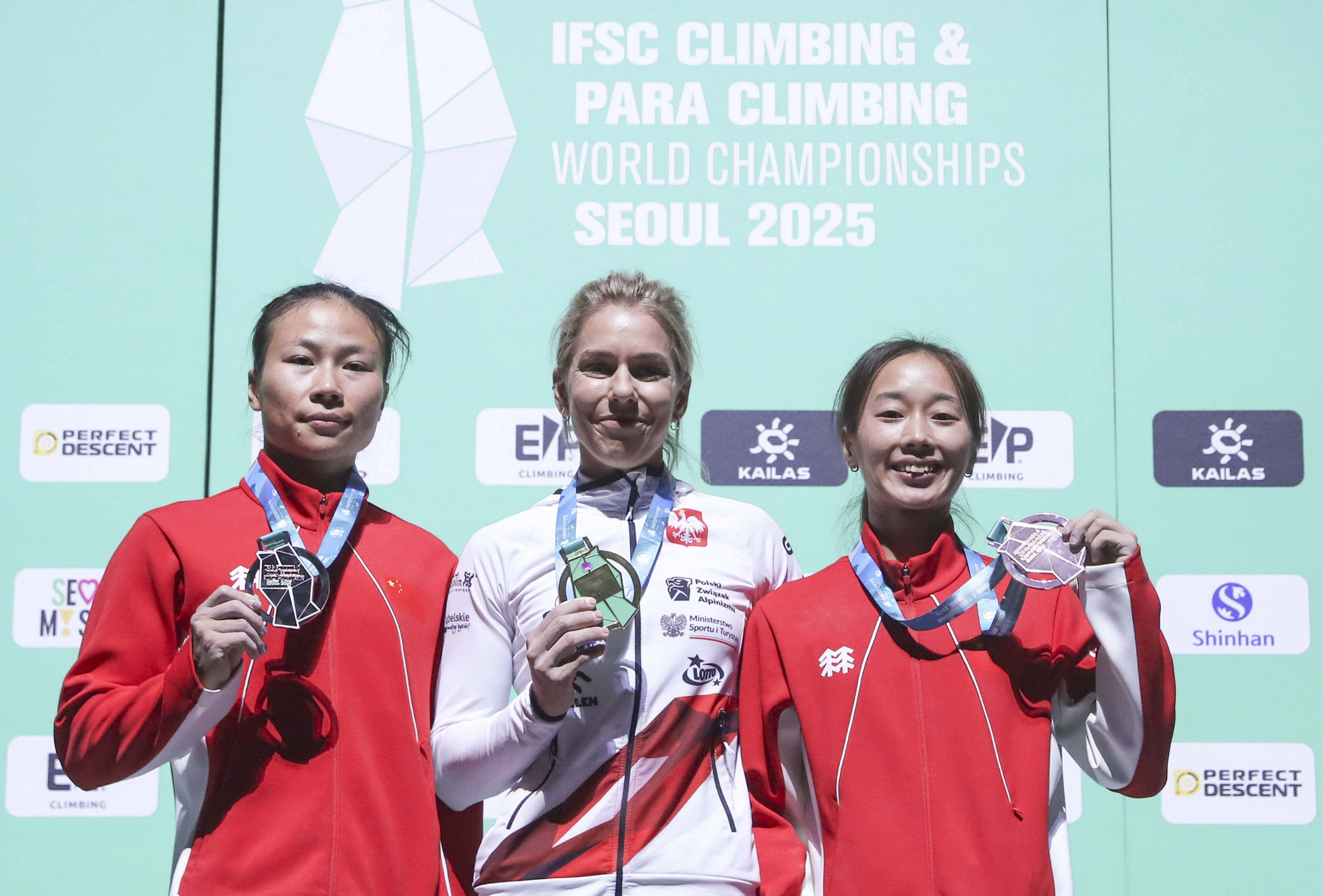 （体育）攀岩——世锦赛：中国选手获得速度赛亚军、季军