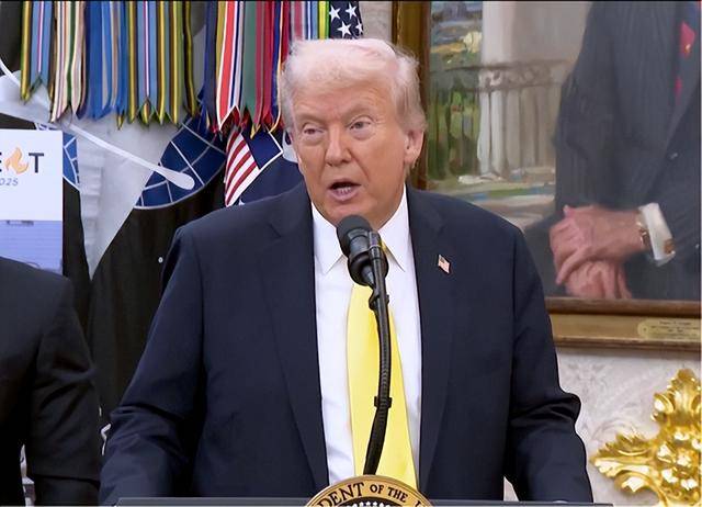 “突发新闻”，特朗普：莫迪保证不买了